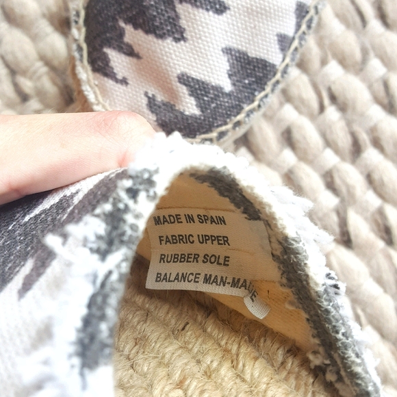 Howsty Sandals - Picture 6 of 6